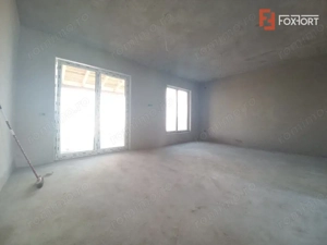 Duplex 4 camere despartit prin perete dublu - Giroc - ID V3463 - imagine 2