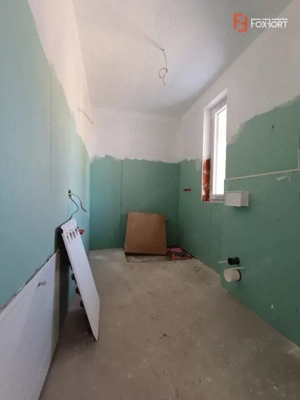 Case insiruite,5 camere, in Chisoda - ID V3662 - imagine 8