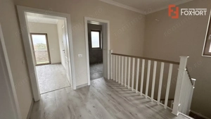 Duplex de vanzare cu 5 camere, despartit prin garaj, zona Giroc  - imagine 12