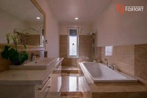 Casa 3 camere cu spatiu comercial in Carani - ID V4331 - imagine 3