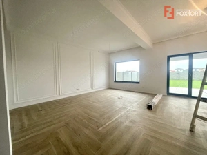 Duplex in stil mediteranean cu predare la cheie - Dumbravita - ID V4611 - imagine 2