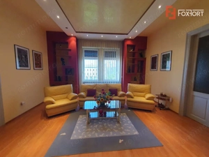 Apartament cochet 3 camere, 108 mp utili, Nokia, Semicentral