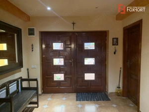 Vila Duplex cu lac si piscina Giarmata Vii  cu 5880 mp de teren - ID V5269 - imagine 15