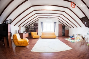 Vila Duplex cu lac si piscina Giarmata Vii  cu 5880 mp de teren - ID V5269 - imagine 3