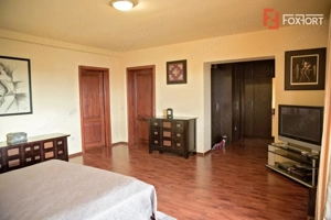 Vila Duplex cu lac si piscina Giarmata Vii  cu 5880 mp de teren - ID V5269 - imagine 11