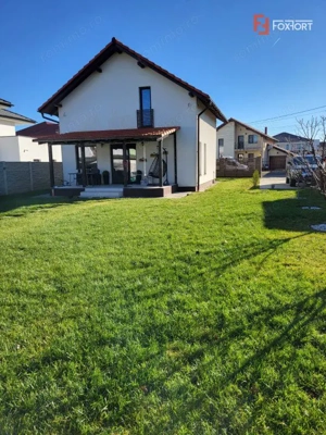 Casa individuala 3 camere cu teren de 648 mp - ID V5477 - imagine 2