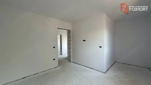 Duplex 3 camere, perete dublu Sanandrei - ID V5694 - imagine 10