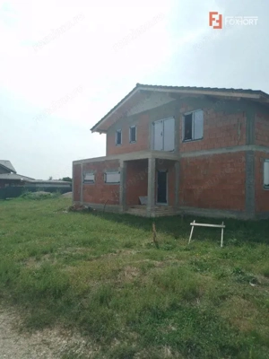 Casa Giarmata la gri cu toate utilitatile - ID V5615 - imagine 10