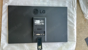 Monitor LG  nefolosit - imagine 5