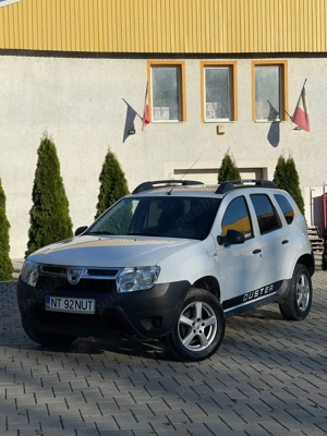 Dacia Duster 1.5 diesel - imagine 4