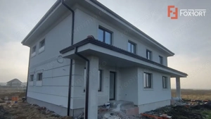 Duplex 5 camere, Sacalaz - Arhitectura moderna - imagine 3