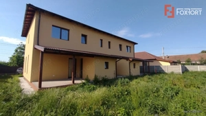 Duplex 4 camere ,Sanmihaiu Roman-Zona Centrala