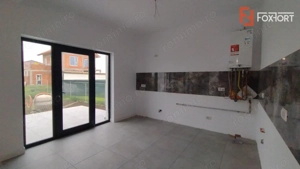 Duplex 3 camere de vanzare in Sacalaz- Zona de Est - imagine 10