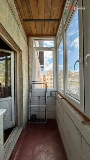 Apartament 3 camere + 2 balcoane, zona Lipovei - imagine 14