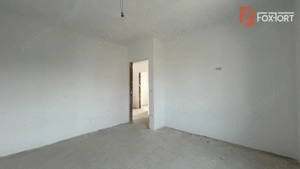 Duplex 5 camere spatios, cu 3 locuri de parcare - Dumbravita - imagine 4