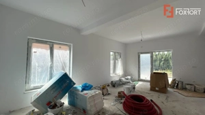 Duplex 5 camere spatios, cu 3 locuri de parcare - Dumbravita - imagine 14