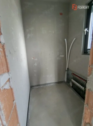 Casa individuala cu 4 camere si teren de 860 mp, zona Giroc - imagine 12