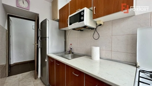 Apartament de inchiriat 3 camere semidecomandat, zona Spitalul Judetean - imagine 5