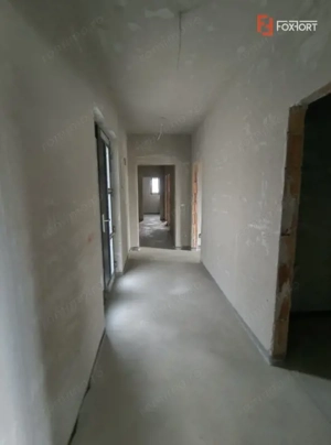 Casa individuala cu 4 camere si teren de 860 mp, zona Giroc - imagine 11