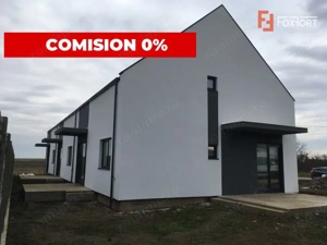 Casa tip triplex cu 4 camere de vanzare in Sanandrei