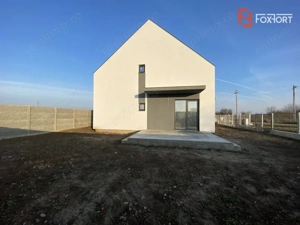 Casa tip triplex cu 4 camere de vanzare in Sanandrei - imagine 2 Casa tip triplex cu 4 camere de vanzare in Sanandrei - imagine 2