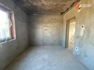 Casa tip triplex cu 4 camere de vanzare in Sanandrei - imagine 7 Casa tip triplex cu 4 camere de vanzare in Sanandrei - imagine 7