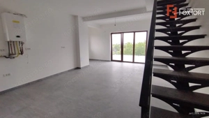 Apartament 3 camere, Zona Freidorf - Scara interioara, terasa 21 mp - imagine 12