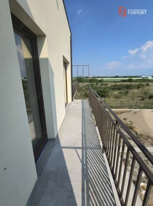 Triplex ultramodern cu 5 camere si 2 bai, in localitatea Timisoara - imagine 10