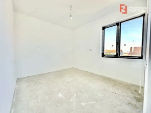 Duplex Mosnita 4 camere, 2 bai - curte amenajata cu gazon si plante! - imagine 11