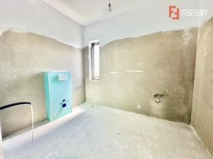 Duplex Mosnita 4 camere, 2 bai - curte amenajata cu gazon si plante! - imagine 12