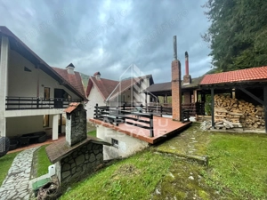 Vila tip duplex, P+1E+M, Poiana Marului