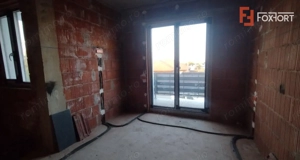 Duplex 5 camere, Becicherecu Mic - Garaj, terasa, Interior la Rosu - imagine 20