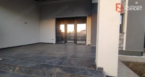 Duplex 5 camere, Becicherecu Mic - Garaj, terasa, Interior la Rosu - imagine 3