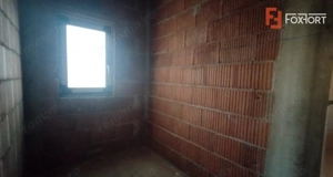 Duplex 5 camere, Becicherecu Mic - Garaj, terasa, Interior la Rosu - imagine 18