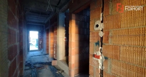 Duplex 5 camere, Becicherecu Mic - Garaj, terasa, Interior la Rosu - imagine 9