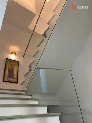 Duplex de vanzare cu 5 camere si 3 bai, zona Mehala - imagine 4