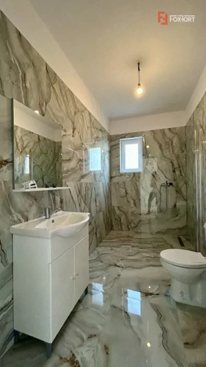 Duplex 5 camere si teren de 300 mp, zona Ghiroda - imagine 17