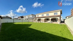 Duplex cu 4 camere si teren de 350 mp, zona Cora Dumbravita