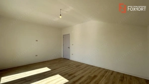Duplex 5 camere si teren de 300 mp, zona Ghiroda - imagine 12