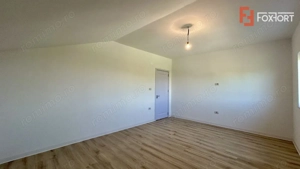 Duplex 5 camere si teren de 300 mp, zona Ghiroda - imagine 10