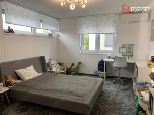 Duplex de vanzare cu 5 camere si 3 bai, zona Mehala - imagine 7