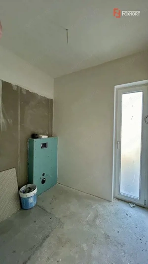 Duplex 4 camere despartit prin camera tehnica + pompa de caldura - Giarmata Vii - imagine 7