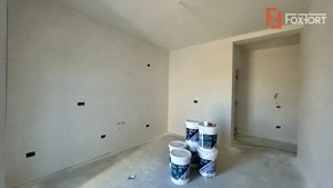 Duplex 4 camere despartit prin camera tehnica + pompa de caldura - Giarmata Vii - imagine 11