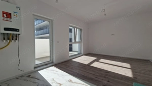 Pallady 2 camere 87.4 mp + gradina 40.4 mp, geam la baie