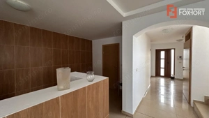 Duplex 4 camere, 2 bai, 130 mp utili, zona Mosnita Noua - imagine 9