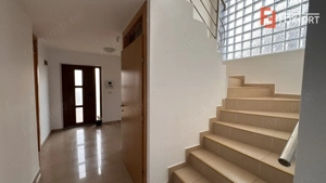 Duplex 4 camere, 2 bai, 130 mp utili, zona Mosnita Noua - imagine 3