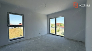 Duplex cu 5 camere, teren de 365 mp - Sanandrei - imagine 9