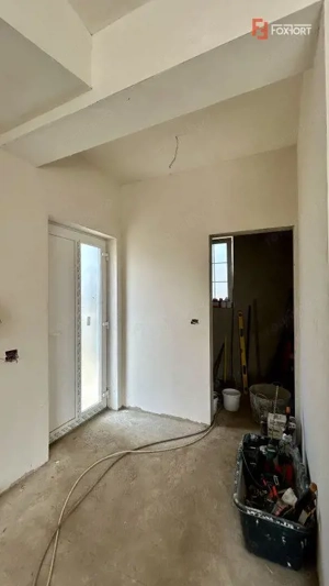 Duplex cu 3 camere parter + etaj - Sanandrei - imagine 11