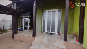 Casa individuala 4 camere, Sacalaz - Garaj, piscina exterioara - imagine 15