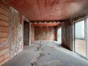 Apartament la parter – 38 m²  + balcon | Comision 0